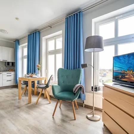 Haus Ferienglueck Sauna Im Haus 公寓式酒店 3*