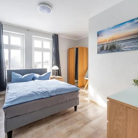 Aparthotel Haus Ferienglueck Sauna Im Haus 3*