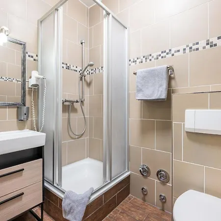 Haus Ferienglueck Sauna Im Haus Sellin (Rugen)