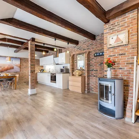 Haus Ferienglueck Sauna Im Haus 3* Зеллин