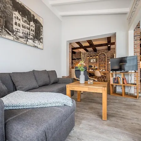 Haus Ferienglueck Sauna Im Haus Lejlighedshotel Sellin (Rugen)